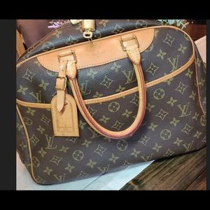 Louis Vuitton Deauville